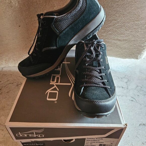 Dansko Size 40 - Picture 1 of 5